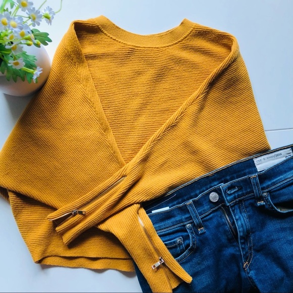 CARMEN Marc Valvo Zipper Sleeve Crew Neck Ribbed Yellow Knit Sweater Size XS - Picture 4 of 12